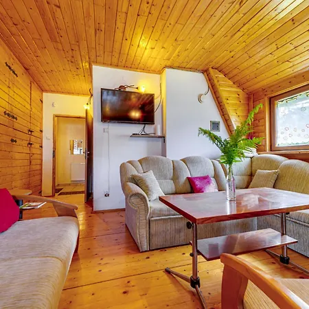 Kotarz View By Interhome Brenna